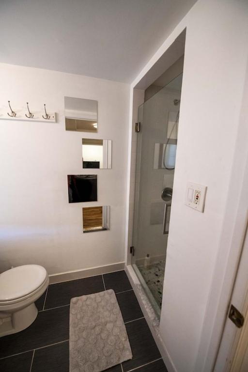 2 Bedroom By Zoo, Metro, Park And Embassies In Forest Hills - Best Location Вашингтон Екстериор снимка
